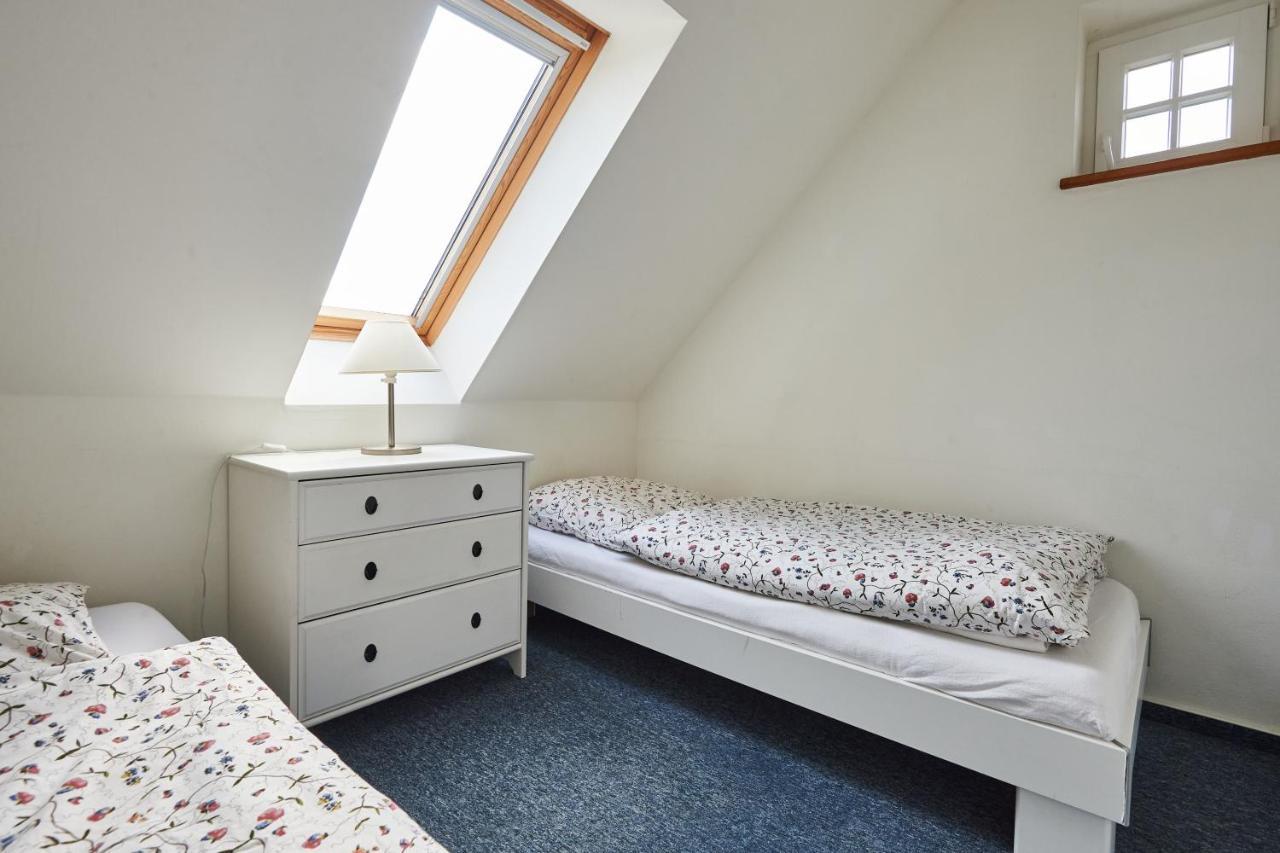 Inneschuen Hude  Buitenkant foto